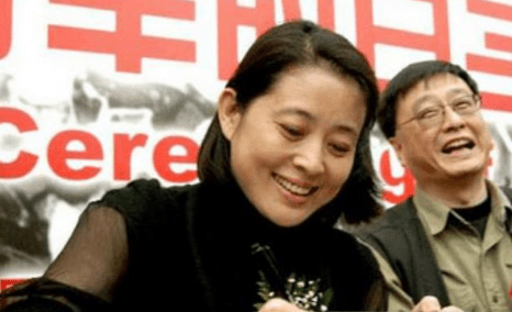 倪萍最新捐款引领科技潮流，助力未来生活发展